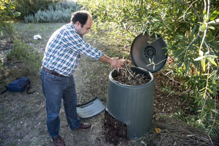 Compostores desviam 20% de lixo biodegradável do aterro sanitário