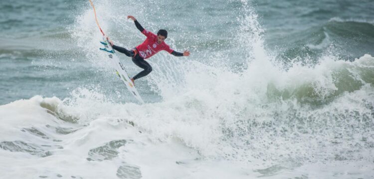 Filipe Toledo vence Moche Rip Curl Pro Portugal