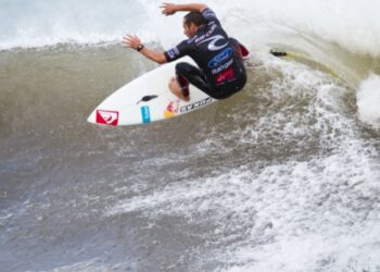Tiago Pires foi convidado a participar na etapa de Peniche do circuito mundial