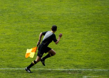 Uma centena de árbitros em falta no futebol do distrito de Leiria