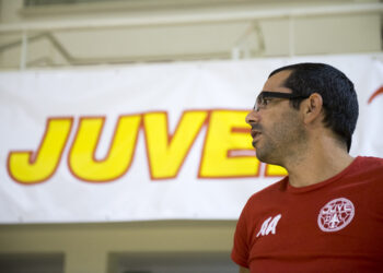 Andebol: festa da Taça de Portugal junta Juve Lis e Benfica