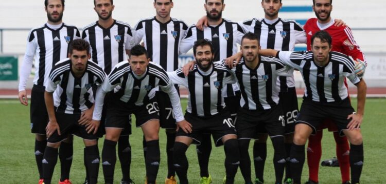 Futebol: Marinhense vence em Alcobaça e lidera Divisão de Honra só com vitórias