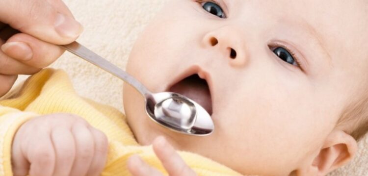 Mais de 50% dos bebés tomam antibióticos no primeiro ano