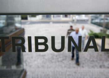 “Não menos de 19 anos de prisão” para homem que terá matado uma mulher à facada
