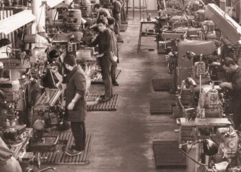 Novo livro conta a história da indústria de moldes