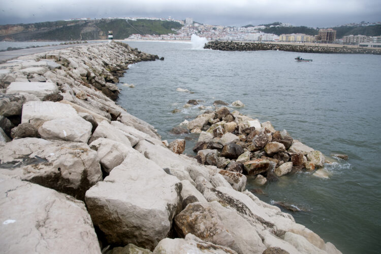 Obras no porto de pesca da Nazaré arrancam em Janeiro