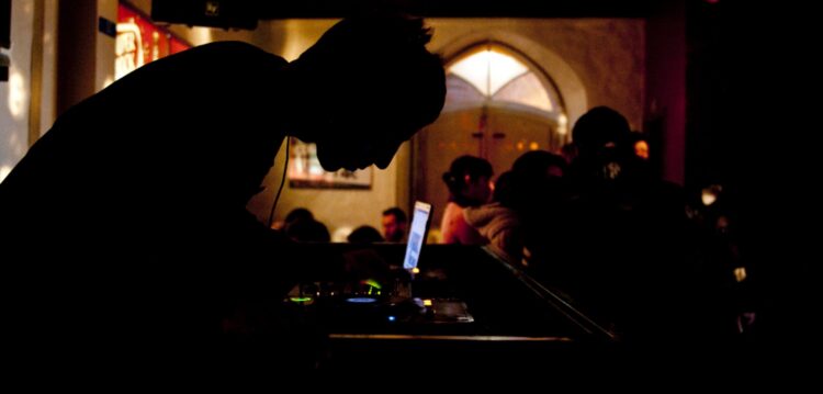 ‘PassMúsica’, a licença a que nem os smartphones escapam