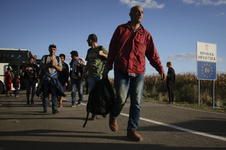 Cinco refugiados chegam hoje a Alcobaça e à Marinha Grande