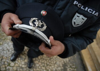 Por que se matam os nossos polícias?