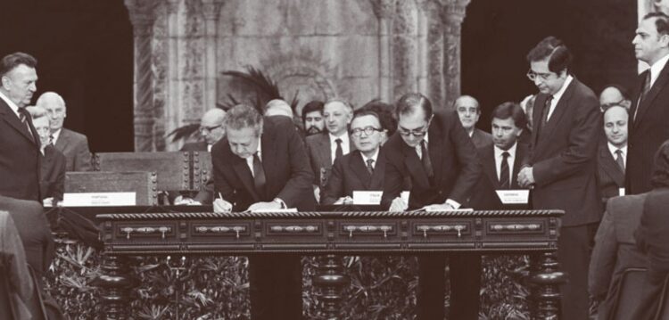 Adesão de Portugal à UE: 30 anos depois, nível de vida continua inferior à média europeia