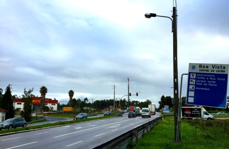Avaria em semáforos na Boa Vista, Leiria, coloca condutores em risco