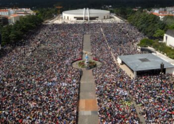 3,3 milhões peregrinaram até Fátima, em 2015