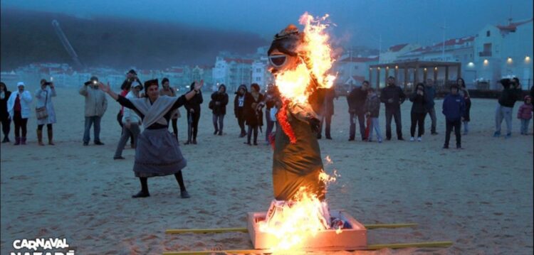 Enterro do Entrudo encerrou festejos do Carnaval da Nazaré