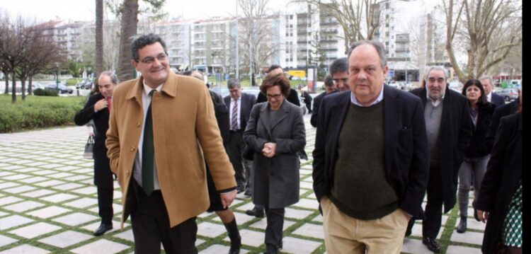 Estudo de hotel de cinco estrelas no mosteiro de Alcobaça entregue até sexta-feira na Direcção-Geral do Património