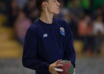 Andebol: Tomás Van-Zeller estreou-se pela equipa principal do FC Porto