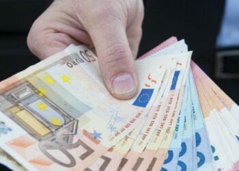 Distrito tem 11 autarquias que pagam em menos de 30 dias aos fornecedores