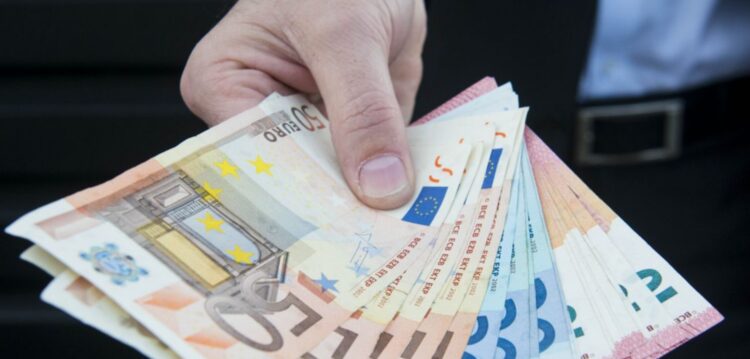 Distrito tem 11 autarquias que pagam em menos de 30 dias aos fornecedores