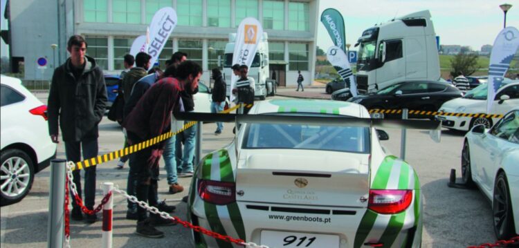 Laboratório Automóvel mais avançado do País no IPL