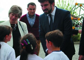 Colégios acusam tutela de limitar liberdade de escolha dos pais