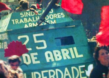 Conferência assinala 25 de Abril