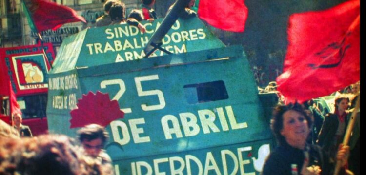 Conferência assinala 25 de Abril