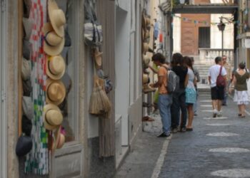 Leiria: Mercado de Primavera adiado para dia 23