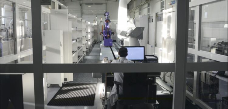 Moldes RP investe 1,5 milhões em unidade de injecção de plástico