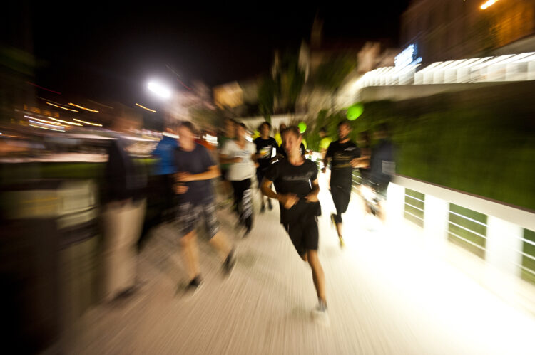 Por que participam as pessoas nas Brisas do Lis Night Run?