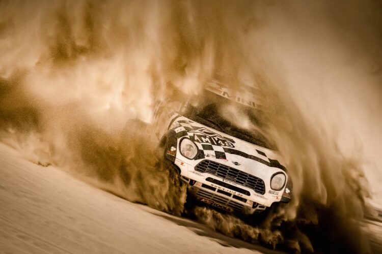 Ricardo Porém caiu um lugar no Sealine Cross Country Rally