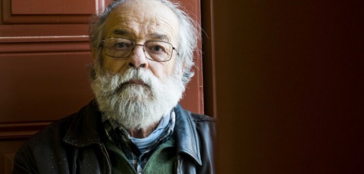 José Aurélio desenha moeda de dois euros