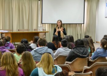 Mais de 67% dos jovens pré-universitários querem ser empresários