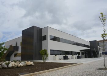 Novo centro de saúde de Pombal sem espaço para receber CRI e internos