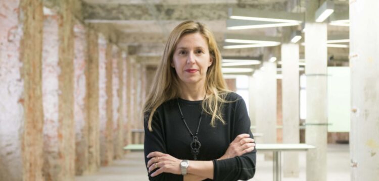 “O design está a ser colocado perante um grande desafio”