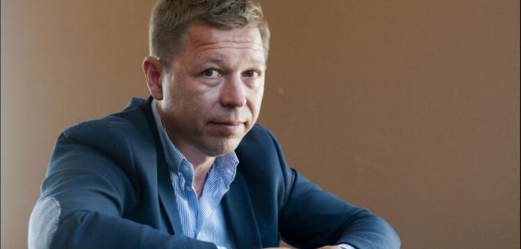 Alexander Tolstikov em greve da fome