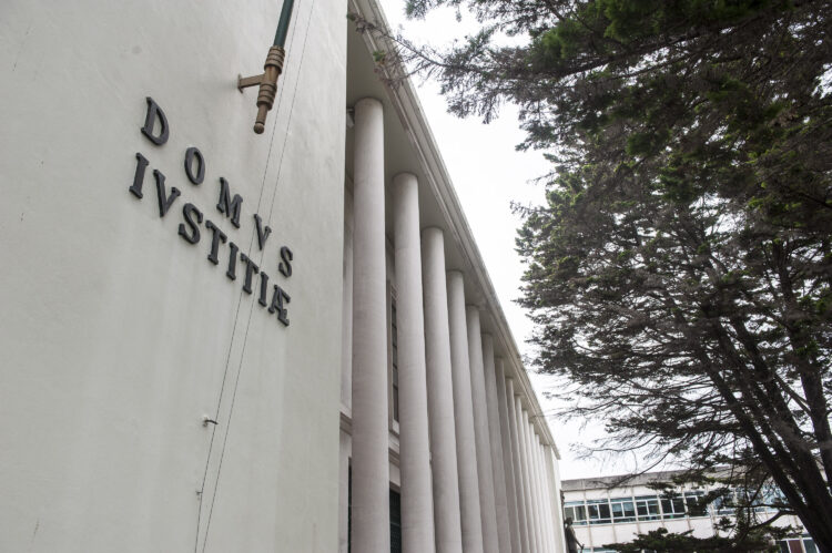Defesa pede absolvição de veterinário acusado de fraude na obtenção de subsídios