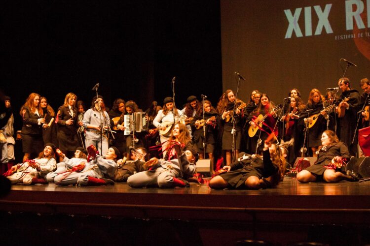 Furto de instrumentos musicais na Tum’Acanénica