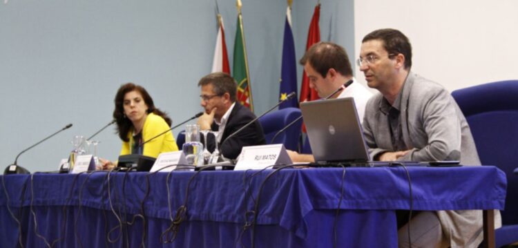 Livro “Pedagogias de Mediação Intercultural e Intervenção Social” apresentado na ESECS