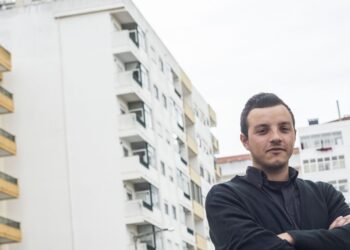 “Quem é que não quer ajudar o próprio bairro?”