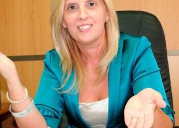 Cristina Simões preside Rotary Club