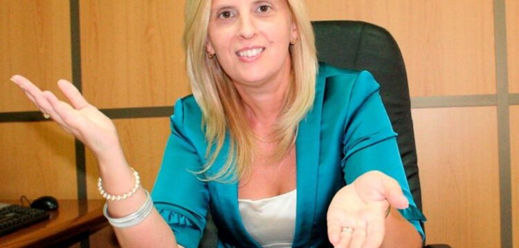 Cristina Simões preside Rotary Club