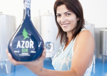 Há duas mulheres no mundo a destilar gin. Marta é uma delas