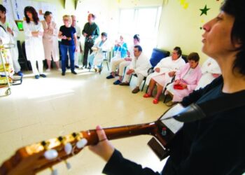 A música como terapia profissional