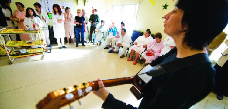 A música como terapia profissional