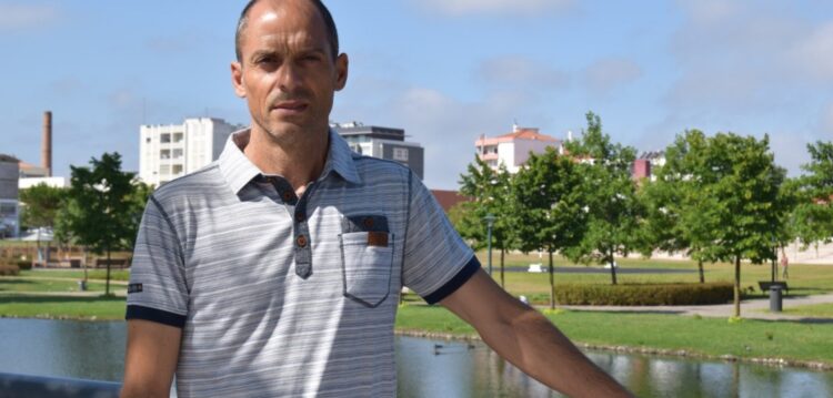 Das estradas da Marinha Grande para pistas de atletismo (inter)nacionais