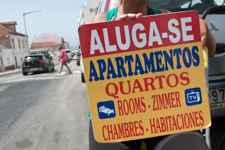 GNR recebeu dez queixas de burla com aluguer de casa de férias