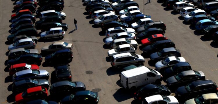 Idade do parque automóvel nacional ultrapassa os 12 anos