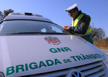 Infracções nas estradas em queda após entrada em vigor da Carta por Pontos