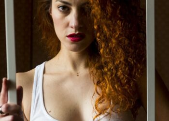 Ana Luísa Costa: “Acho que até no funeral do meu pai me escapou uma piada. É quase compulsivo”