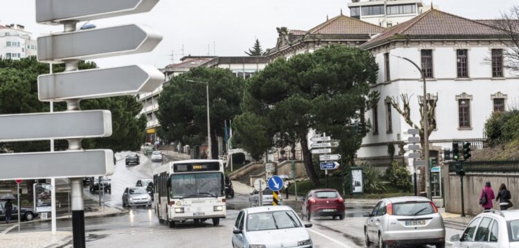 Mais de 6300 assinaturas pela suspensão do plano de mobilidade de Leiria