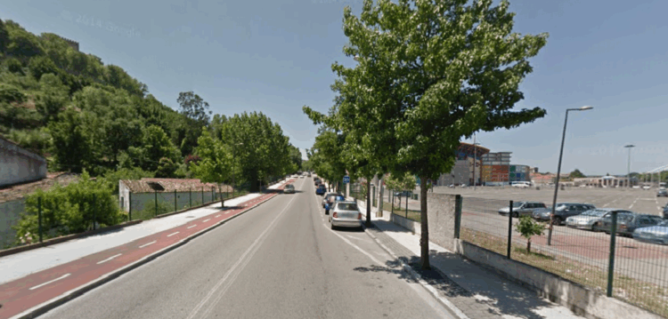 Trânsito cortado na Avenida 25 de Abril em Leiria